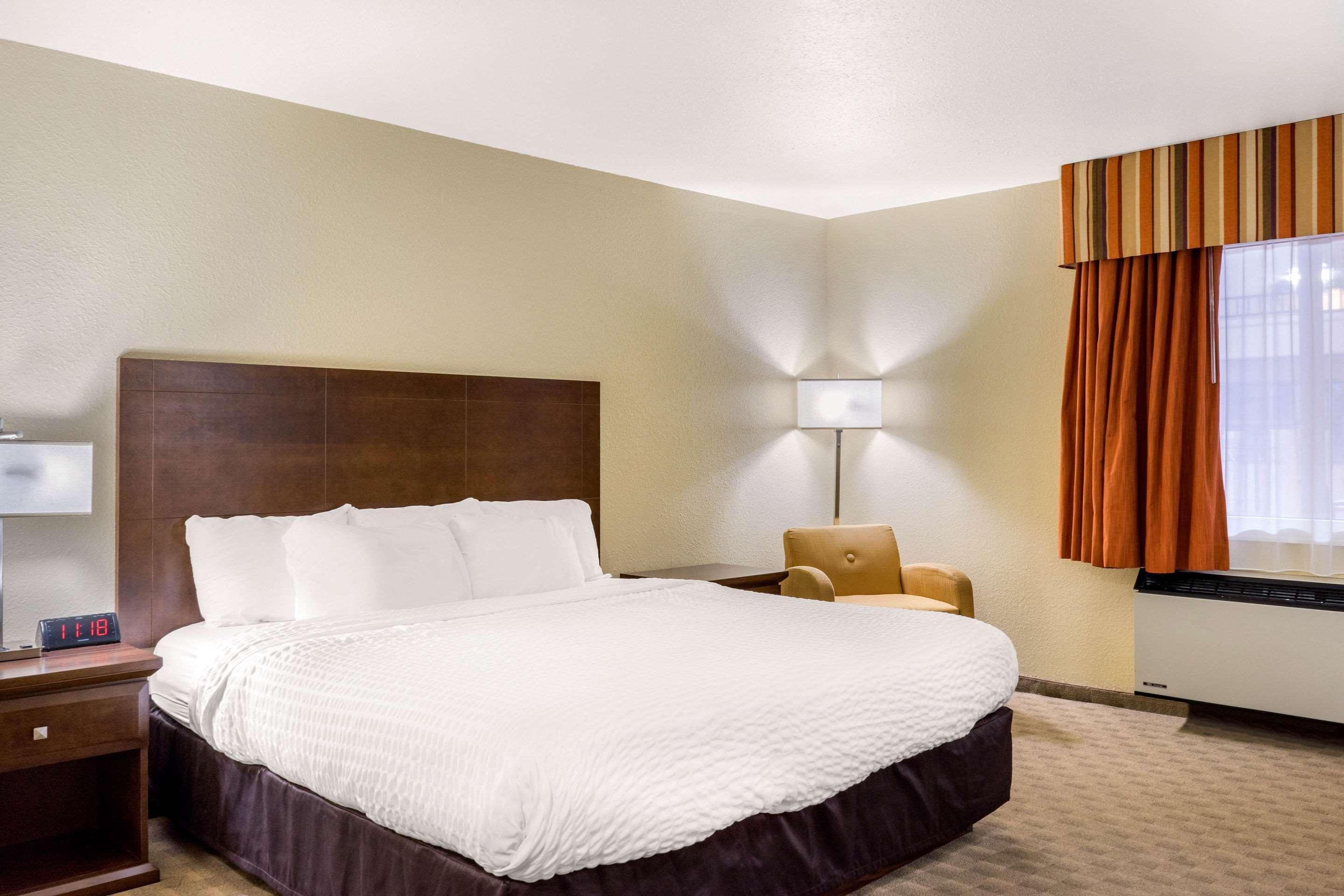 Quality Inn & Suites Winkler Eksteriør bilde