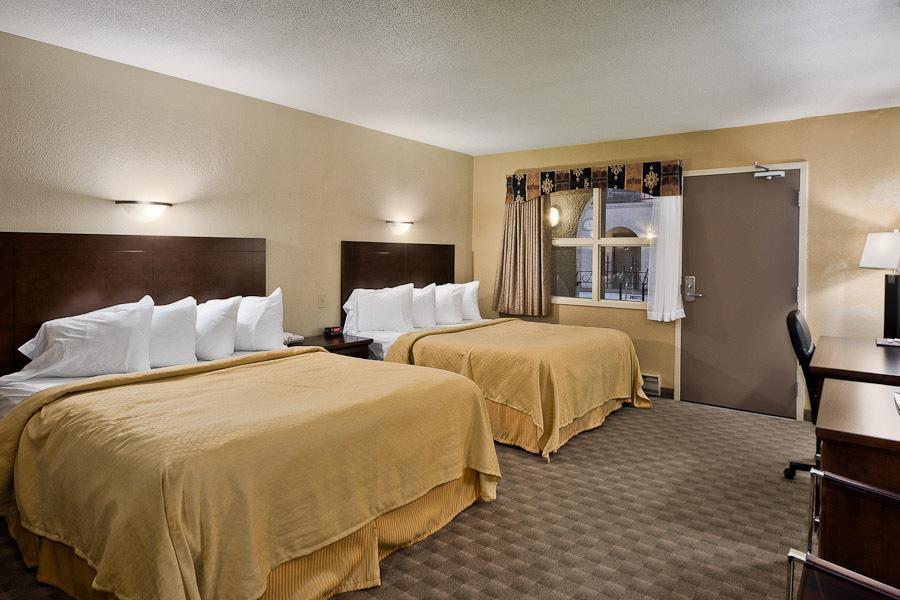Quality Inn & Suites Winkler Eksteriør bilde