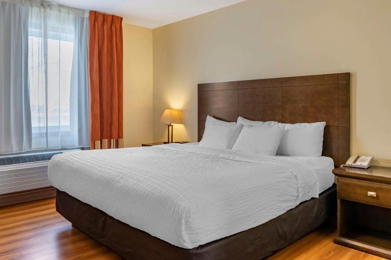 Quality Inn & Suites Winkler Eksteriør bilde
