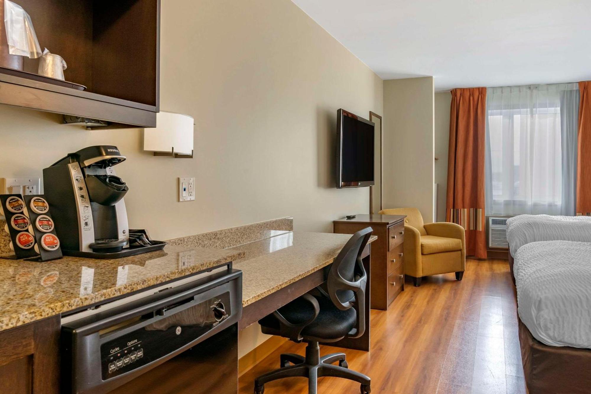 Quality Inn & Suites Winkler Eksteriør bilde